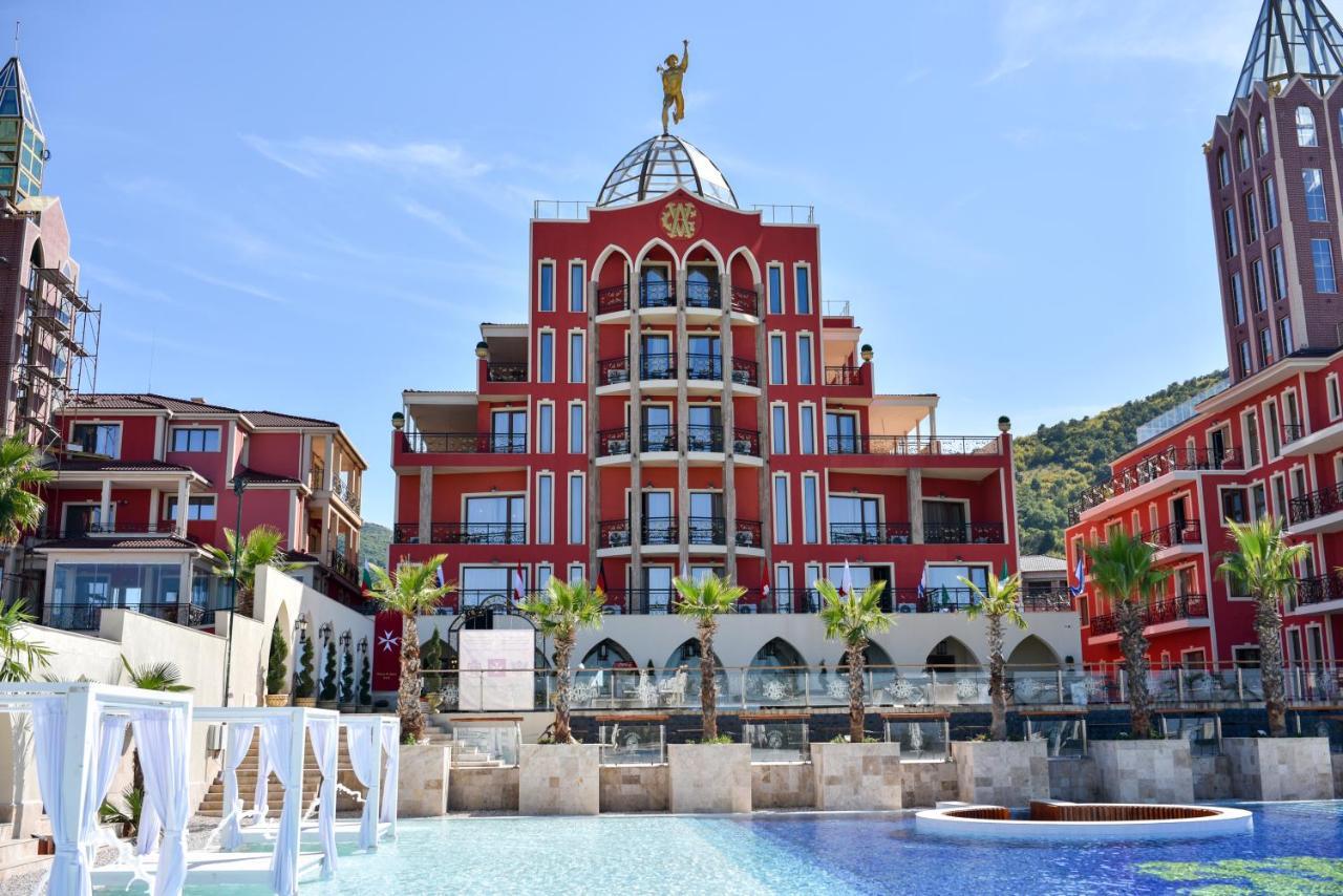 Alchemist Residence Von Goldenburg Belashtitsa ภายนอก รูปภาพ