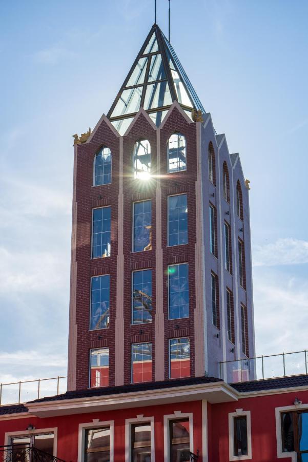 Alchemist Residence Von Goldenburg Belashtitsa ภายนอก รูปภาพ