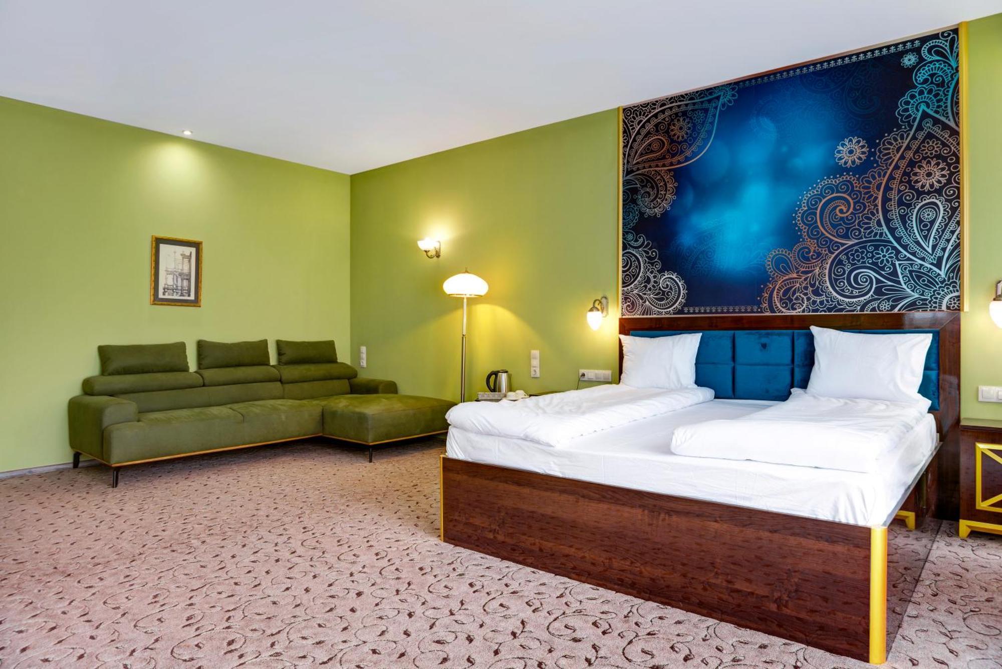Alchemist Residence Von Goldenburg Belashtitsa ภายนอก รูปภาพ